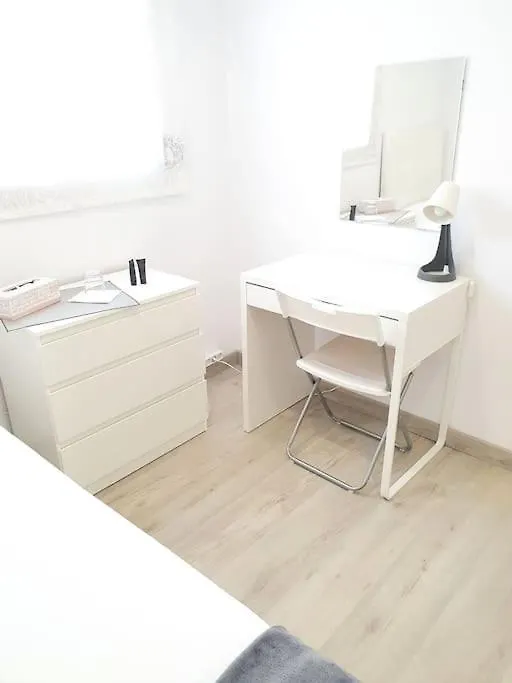 Habitaciones Bonitas Y Comodas L'Hospitalet de Llobregat Homestay
